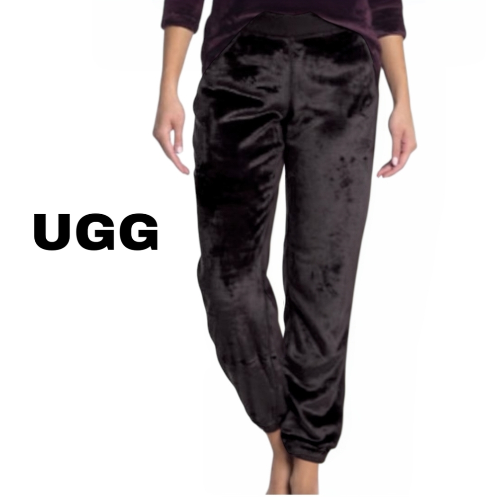 Ugg Women's Black Fleece Sadie Jogger